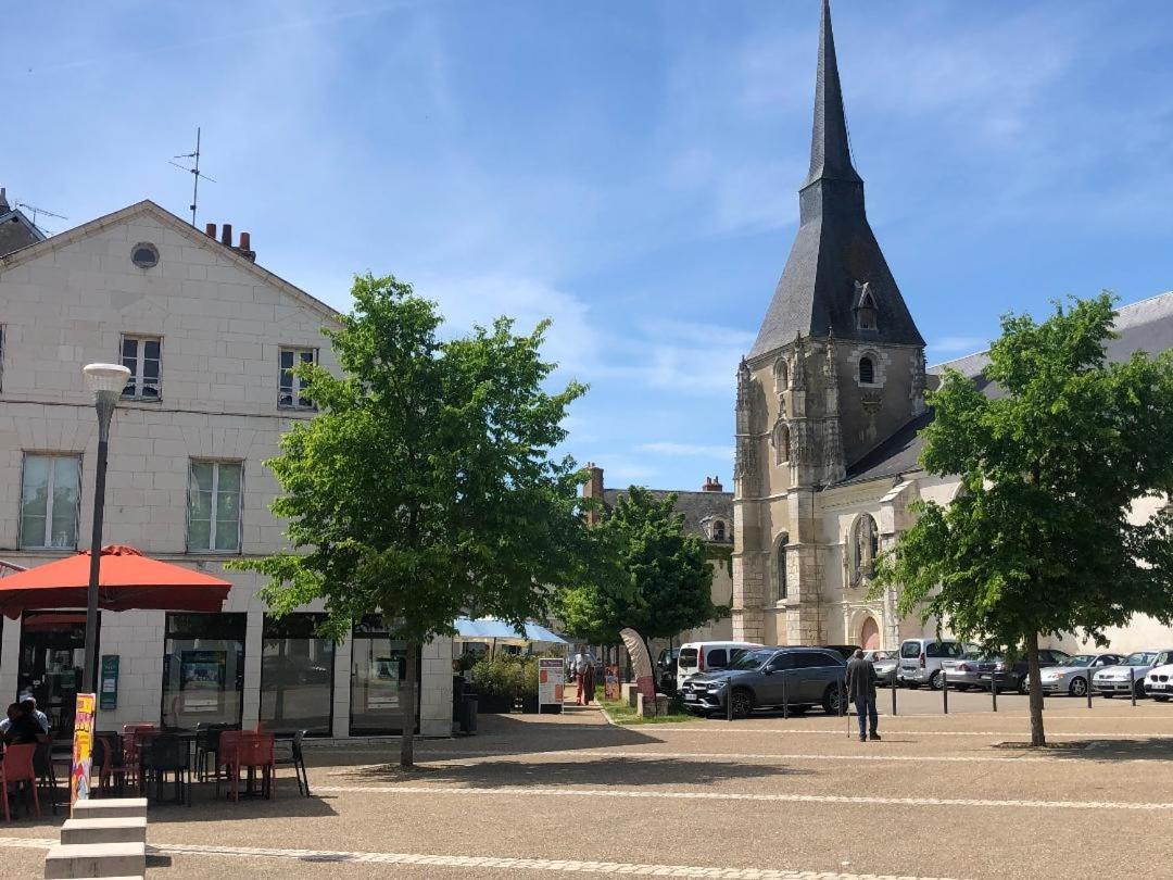 Le Clos Fleuri - Chambres D'Hotes オンザン エクステリア 写真