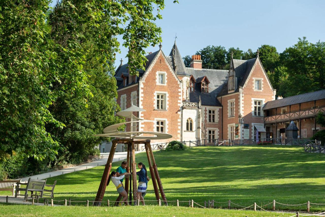 Le Clos Fleuri - Chambres D'Hotes オンザン エクステリア 写真