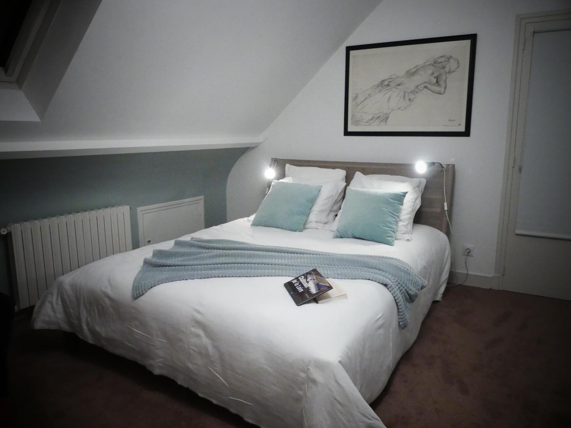 Le Clos Fleuri - Chambres D'Hotes オンザン エクステリア 写真